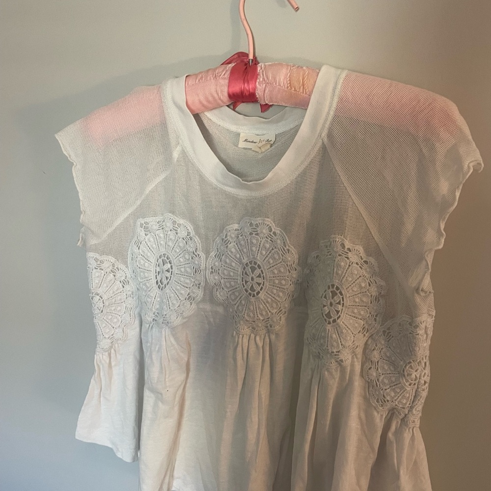 white top!